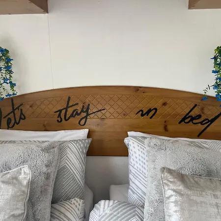 Seaside Sonas Chalet *